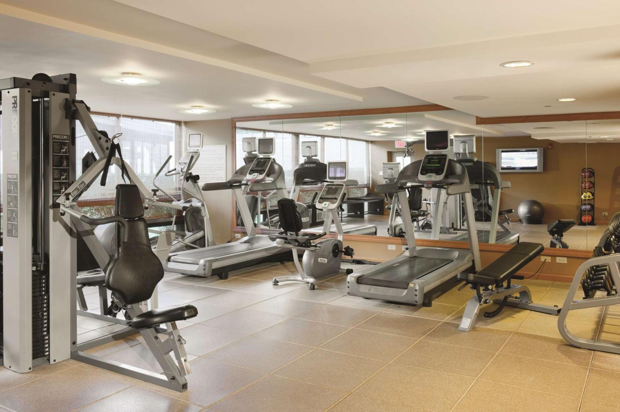 Готель Doubletree By Hilton Chicago - Арлінґтон-Гайтс Екстер'єр фото