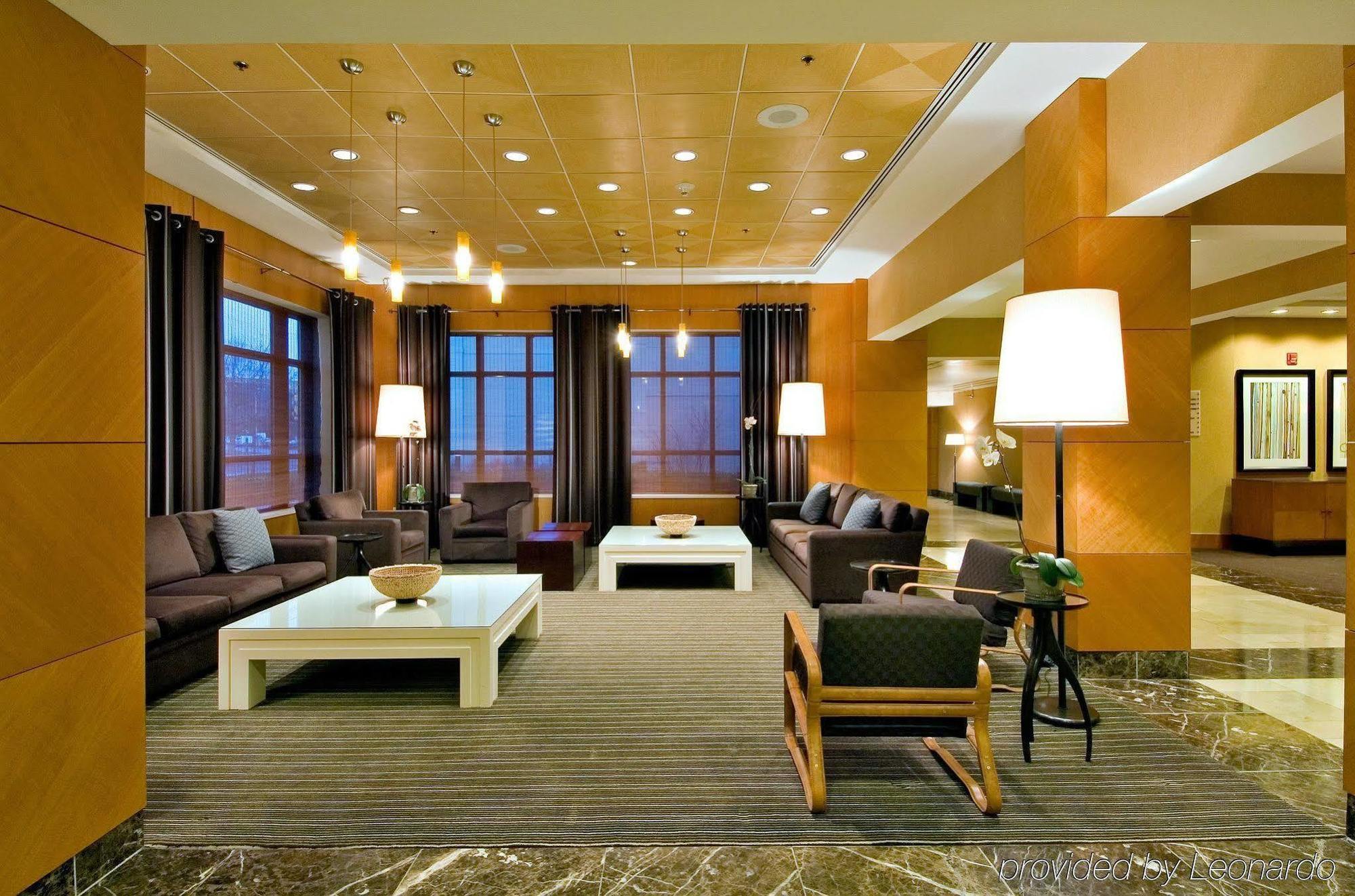 Готель Doubletree By Hilton Chicago - Арлінґтон-Гайтс Інтер'єр фото