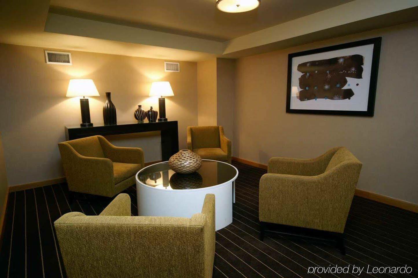 Готель Doubletree By Hilton Chicago - Арлінґтон-Гайтс Екстер'єр фото
